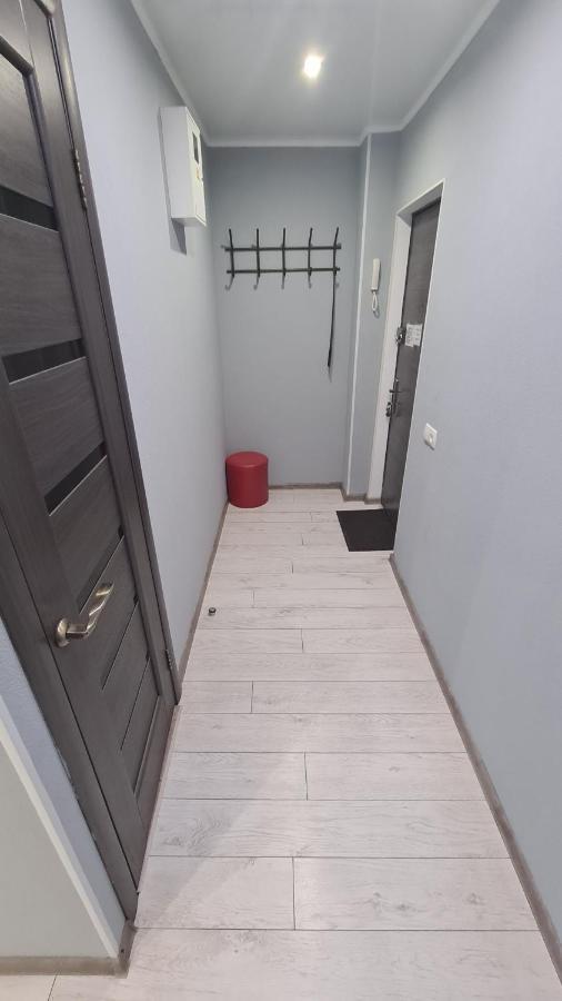 Apartaments On Vulytsia Heroiv Ato 32 Krivoy Rog Bagian luar foto